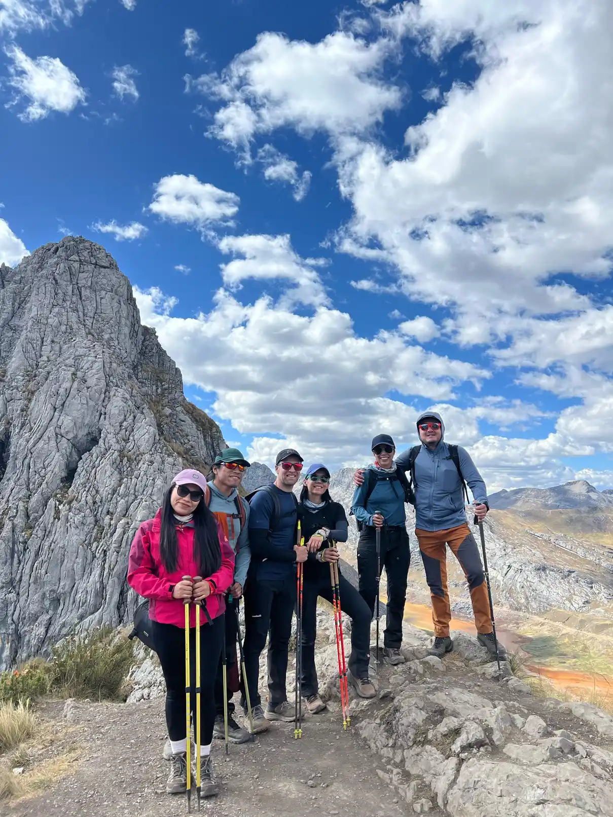 Mini Trekking Huayhuash (5D/4N)