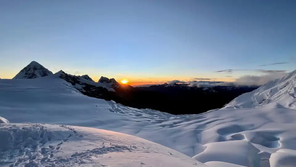 Ascenso al Nevado Alpamayo 5947 m.